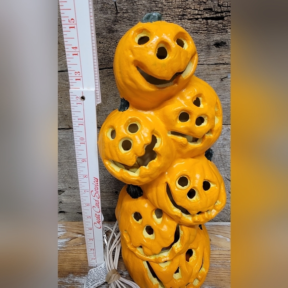 Gemmy Halloween Stacked Pumpkins Light Up Blow Mold Retro 90's Halloween Decorat - Picture 4 of 5
